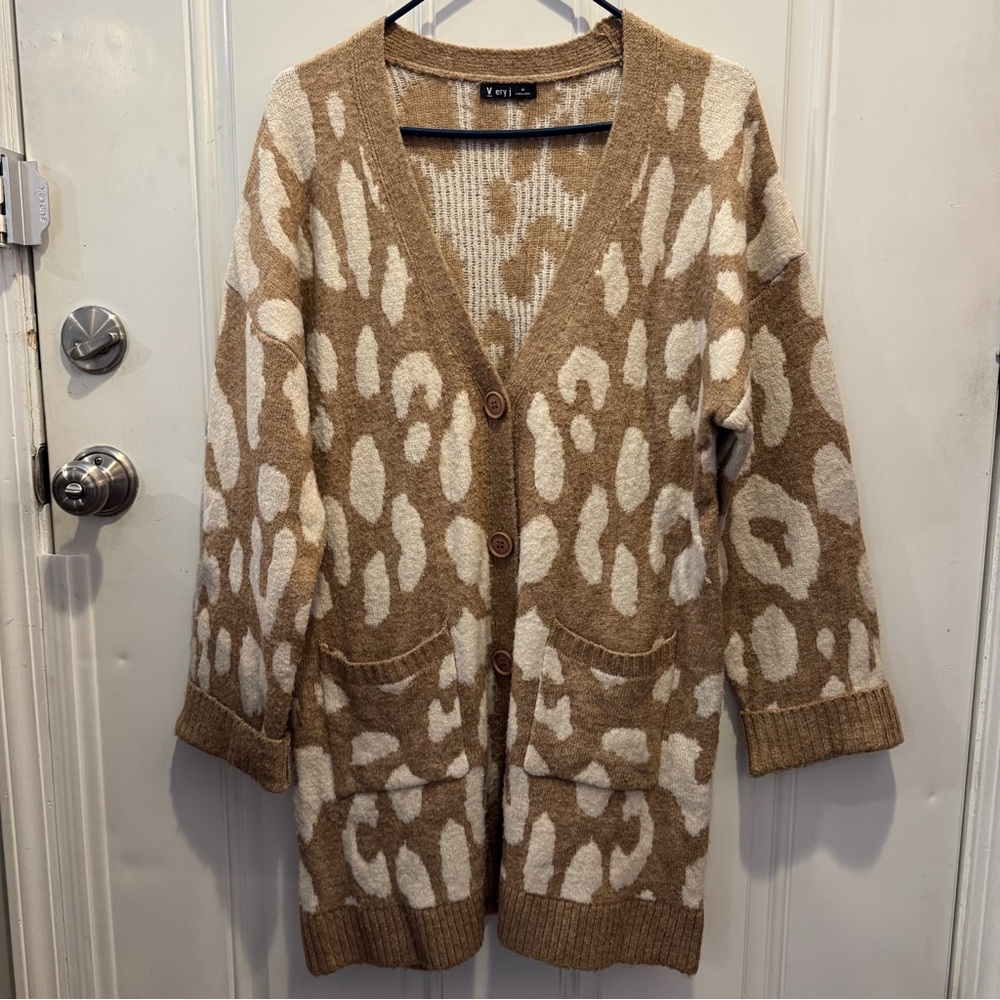 Very J Brown And Cream Leopard Print Cardigan Size M